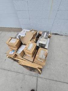 lot 128 image: Pallet of Assorted Tile