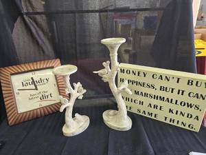 lot 133 image: Assorted Household Decor, Candle Holders, Clock and Wall Sign