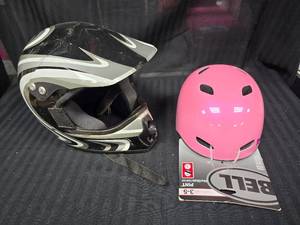 lot 178 image: 2 Helmets one Motorcross 1 Bike Helmet