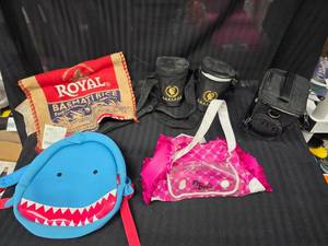 lot 189 image: Misc Bags Etc 1 Barbie Bag