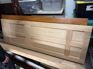 lot 4 image: Raised Panel Solid Oak Door