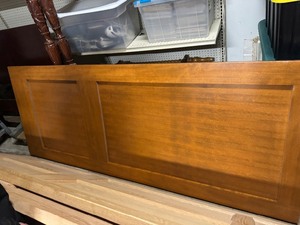 lot 5 image: Solid Wood Door