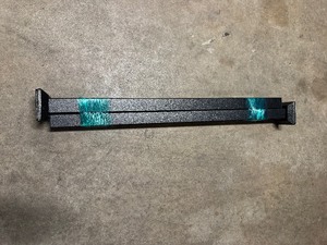 lot 8 image: Metal Posts