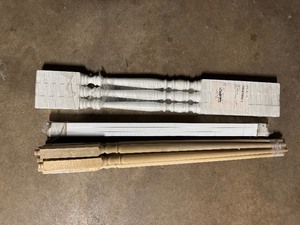 lot 13 image: Miscellaneous Balusters
