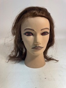 lot 129 image: Erika