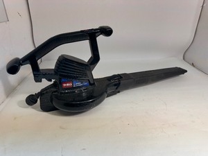 lot 144 image: Leaf Blower