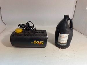 lot 118 image: Fog Machine & Liquid