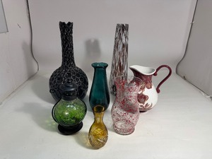 lot 81 image: Lot of SML Vases
