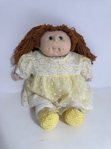 lot 63 image: 1984 MN Thomas Baby Brown Hair Green Eyes Cabbage Patch Kids Girl Doll