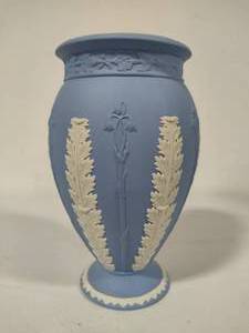 lot 7 image: Wedgewood Blue Jasperware Vase