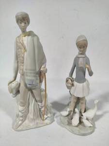 lot 67 image: Lladro Damaged Figurines - See Description