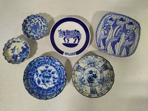 lot 73 image: Assortment of Trinket DishesSmall Plates