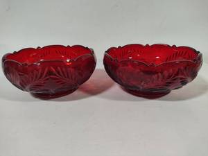 lot 80 image: Mosser Glass Inverted Thistle Ruby Red 8 Bowls