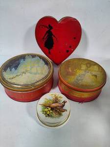 lot 119 image: Assorted Vintage Candy & Asst Tins