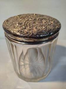 lot 23 image: Sterling Silver Vanity Jar