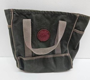 lot 56 image: Duluth Pack Carrying Bag