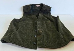 lot 80 image: Filson Wool Vest Size L - XL