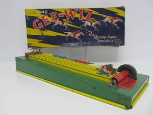 lot 10 image: Vintage 1930s era Tin Litho Wolverine GEE-WHIZ Horse Racing Game wOriginal Box