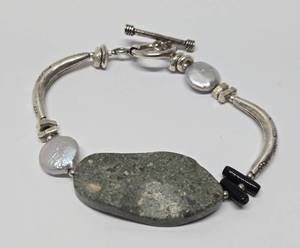 lot 208 image: Sterling Silver, Genuine Pearl &amp Stone Bracelet