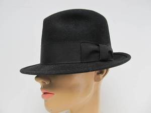 lot 114 image: Great Collection of Vintage Mens Hats #14