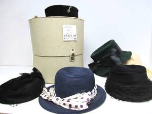 lot 126 image: Great Collection of Vintage Ladies Hats #27