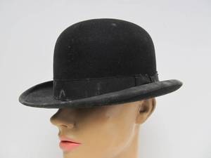 lot 128 image: Great Collection of Vintage Mens Hats #29