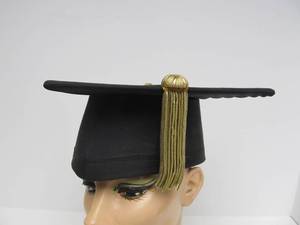 lot 135 image: Great Collection of Vintage Mens Hats #36