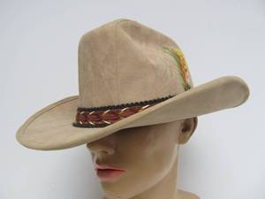lot 138 image: Great Collection of Vintage Mens Hats #39