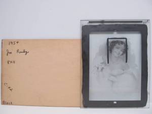 lot 164 image: Original Vintage 1950s Pre-Production Glass Panel - Zoe Mozert Pinup Girl - #4