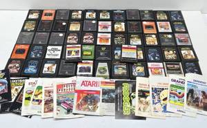 lot 284 image: Large Lot of Vintage ATARI Video Games