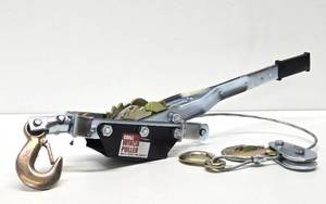 lot 290 image: Like New or New Cable Winch Puller
