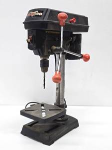 lot 354 image: Working MURANA 8 Benchtop Drill Press