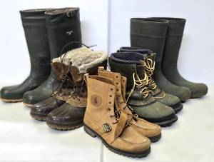 lot 378 image: Group of Mens WinterOutdoor Boots - All Size 11 or Close to it