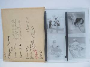 lot 251 image: Larger Original Vintage 1950s Pre-Production Glass Panel - GIL ELVGREN Pinup Girls - #5