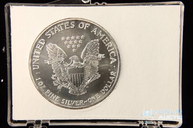 1990 US SILVER EAGLE 1oz .999 SILVER IN HOLDER