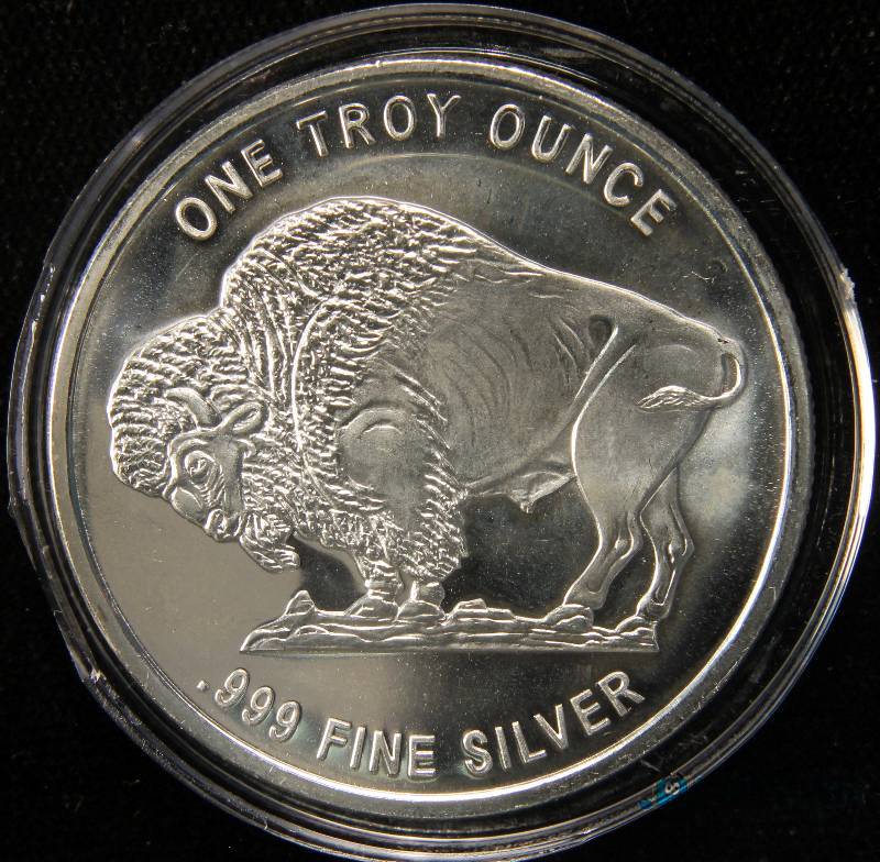 1 TROY Oz. .999 FINE SILVER ROUND BUFFALO DESIGN