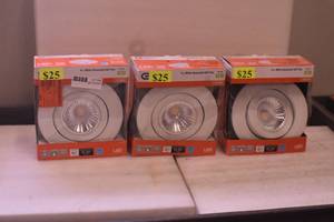 lot 20 image: 6 inch White Recessed LED Trim