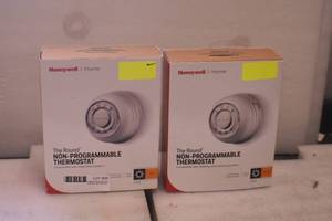 lot 26 image: Round Thermosat