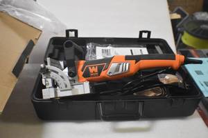 lot 96 image: WEN JN8504 8.5-Amp Plate and Biscuit Joiner with Case