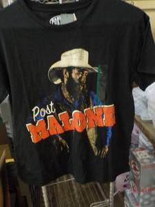lot 74 image: Post Malone T-shirt size M...
