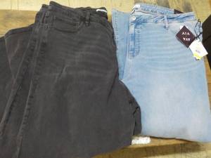 lot 87 image: 4 AVIA VIV size womens 26 Jeans...