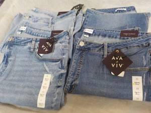 4 AVIA VIV size women's 22 Jeans...