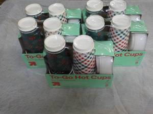 lot 125 image: 5 pkgs TOGO Hot Cups with Lids with...