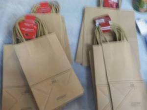 lot 143 image: 40 Gift Bags and Tissue Paper...
