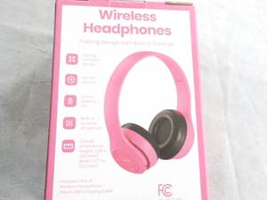 lot 155 image: HeyDay Wireless Headphones...