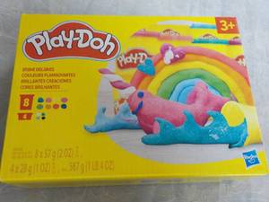 lot 170 image: Play Doh...