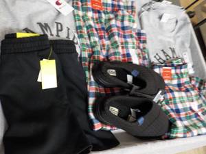 lot 189 image: New Mens Clothing size Xlarge and ...