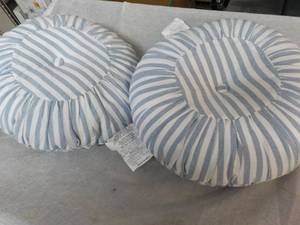 lot 195 image: 2 Threshold Toss Pillows...