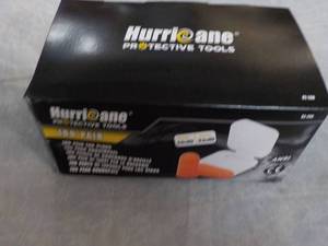 lot 272 image: 100 pair Hurricane Ear Plugs...