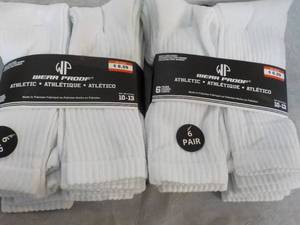 lot 319 image: 12 pair White Wear Proof Athletic S...